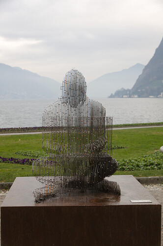 Satoshi_Nakamoto_Metallskulptur_in_Lugano_0023